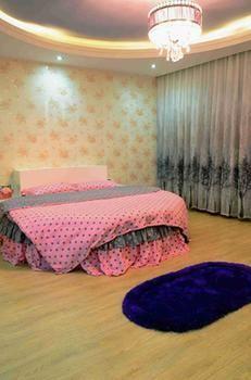 Yiguangnian Fashion Hotel Fenghuang Buitenkant foto